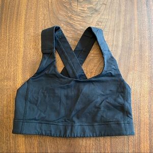 Lululemon sports bra